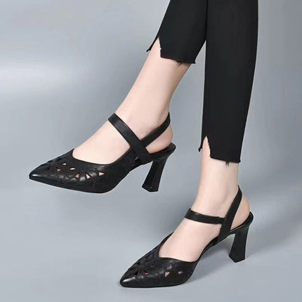 Zapatos de Taco Alto con Diseño Calado