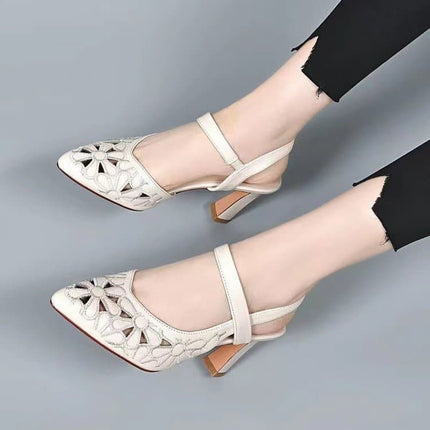 Zapatos de Taco Alto con Diseño Calado